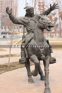 策马扬鞭铸风情 小区景观中少数民族骑马铜雕的艺术魅力